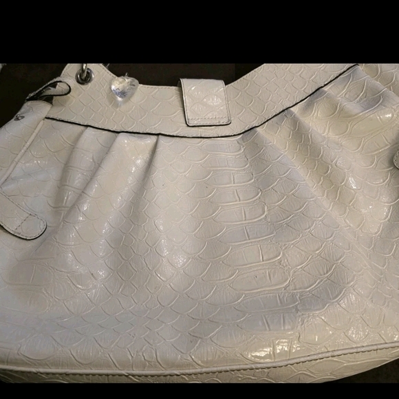 GUESS Y2K Cream Croc Embossed Buckle Satchel Shoulder Bag #9637 Studded Vintage - Picture 9 of 16
